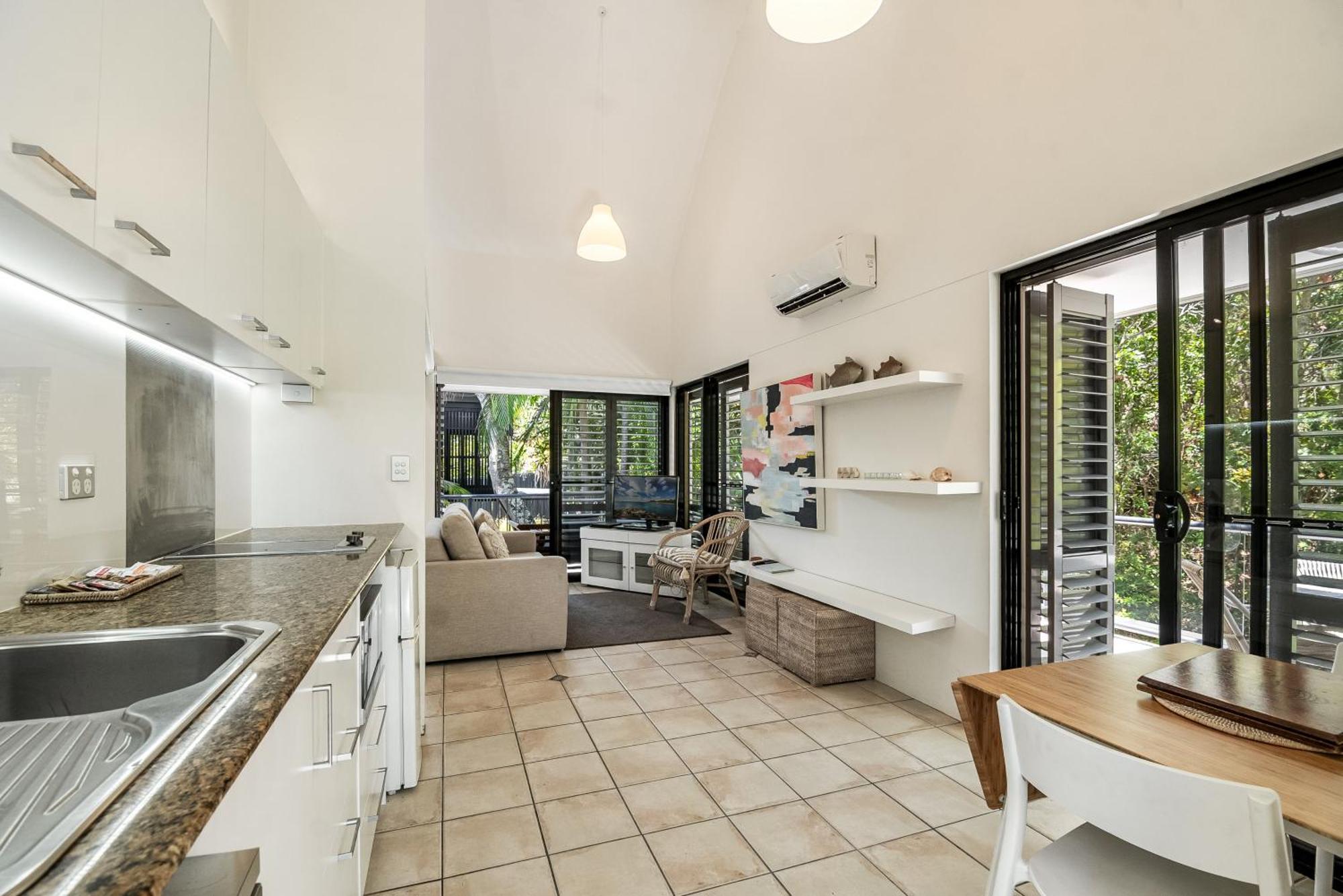 Julians Apartments Byron Bay Exterior foto
