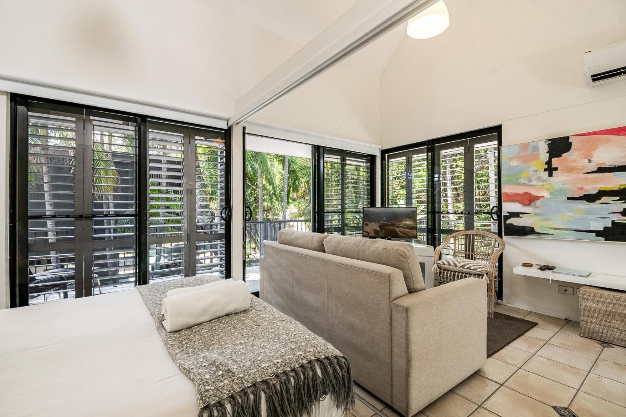 Julians Apartments Byron Bay Exterior foto