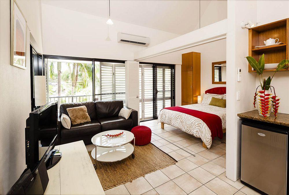 Julians Apartments Byron Bay Exterior foto
