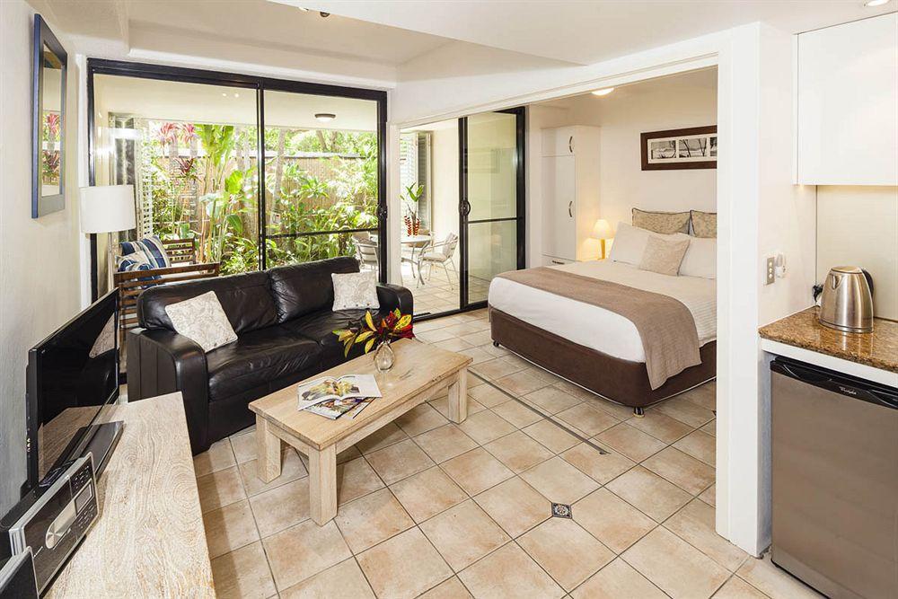 Julians Apartments Byron Bay Exterior foto