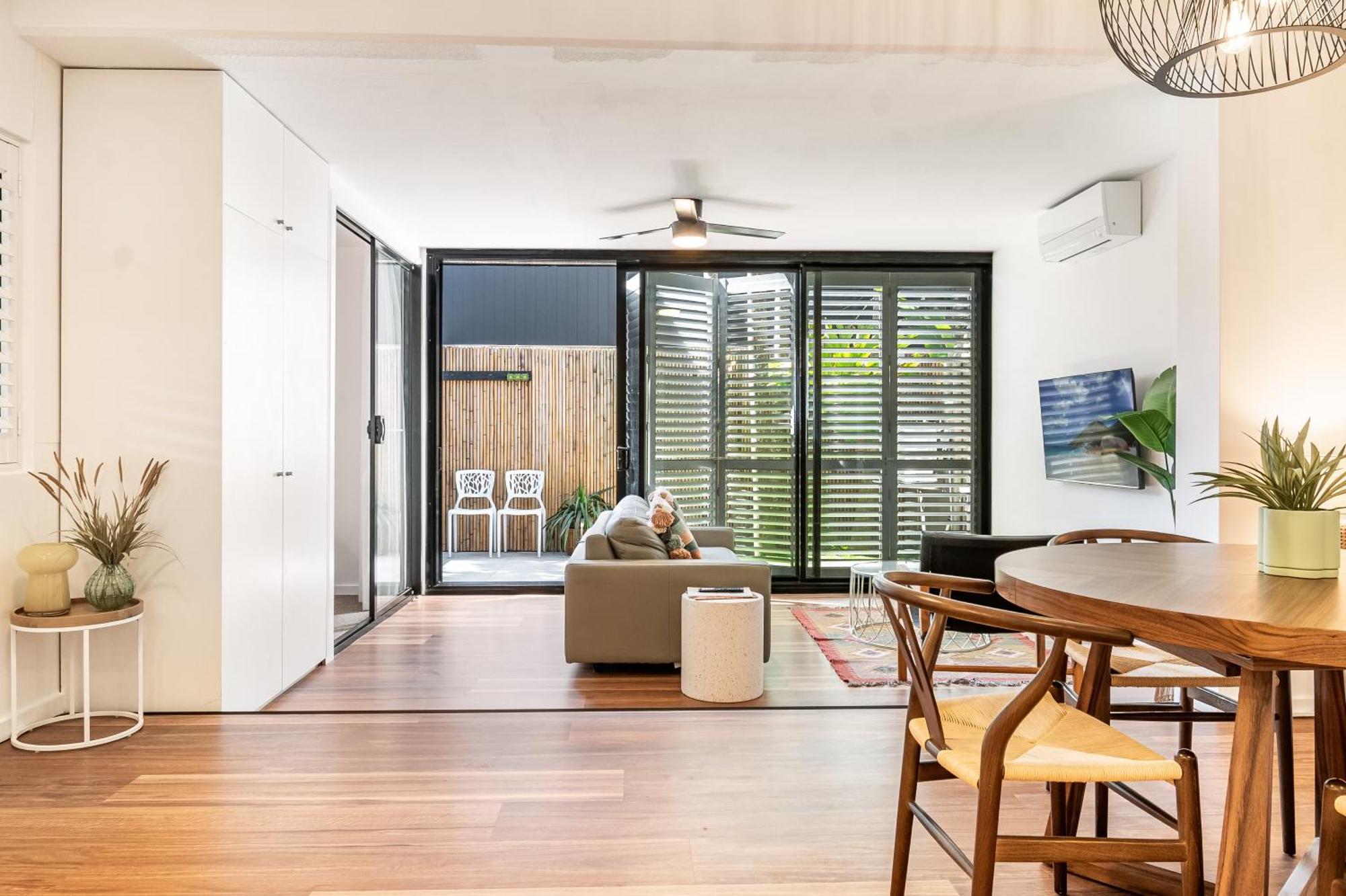 Julians Apartments Byron Bay Exterior foto