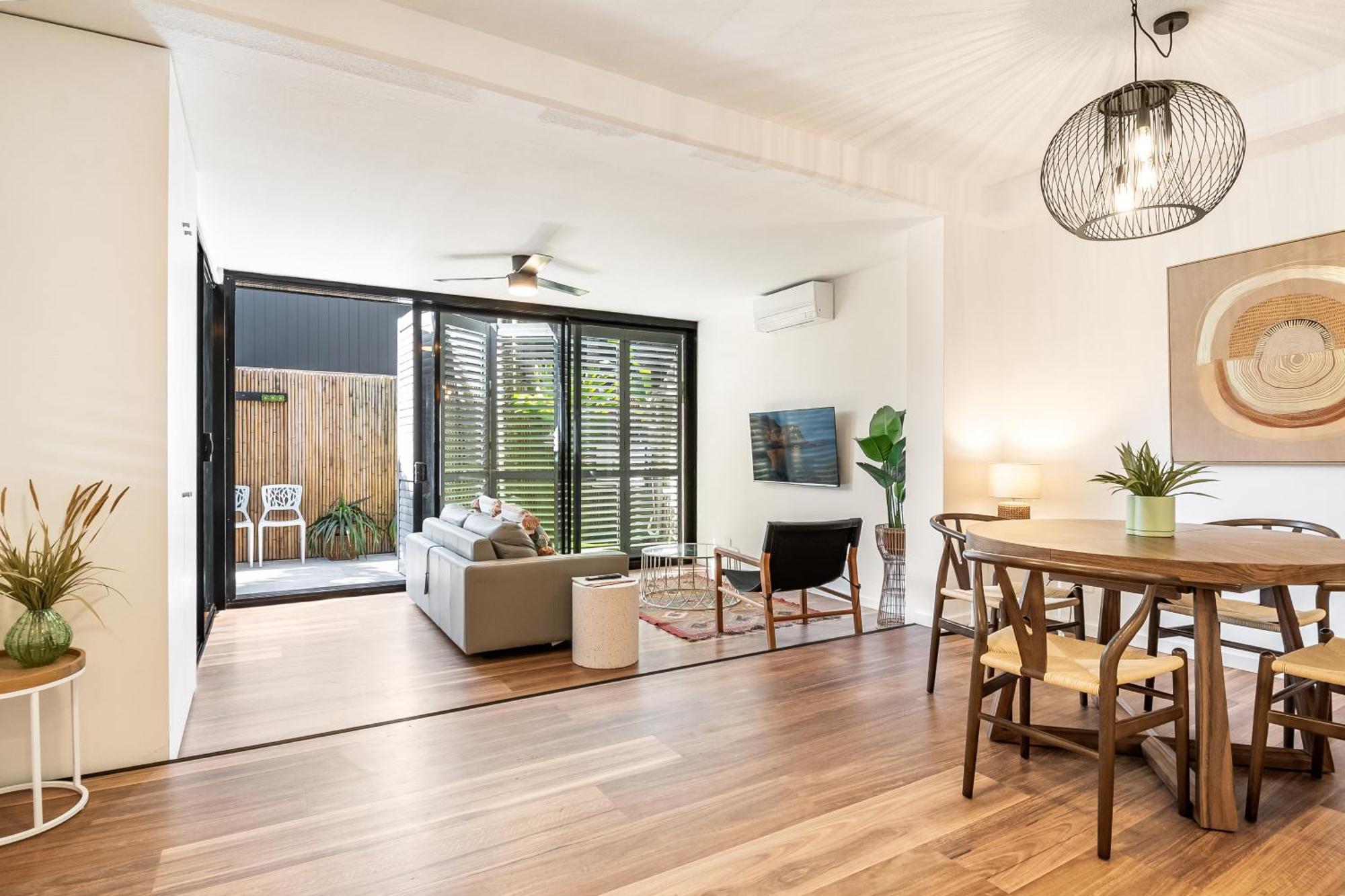 Julians Apartments Byron Bay Exterior foto